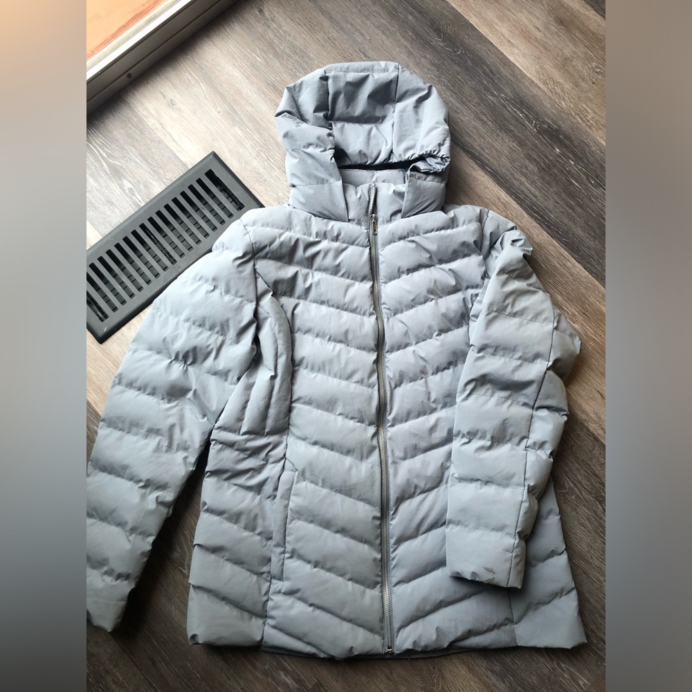 32 Heat Women's Light Gray Puffer Jacket Size Medium